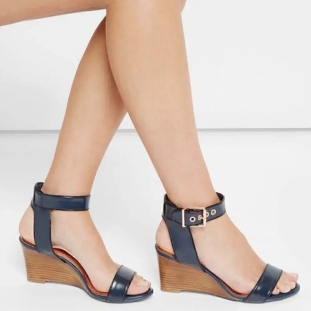 Ted Baker 39 Lernox Camel Brown Trim Stacked Wedge Sandals Gold Tone Hardware - Picture 15 of 16